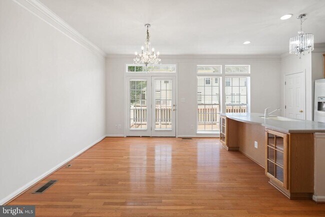 Building Photo - 2225 Potomac Club Pkwy