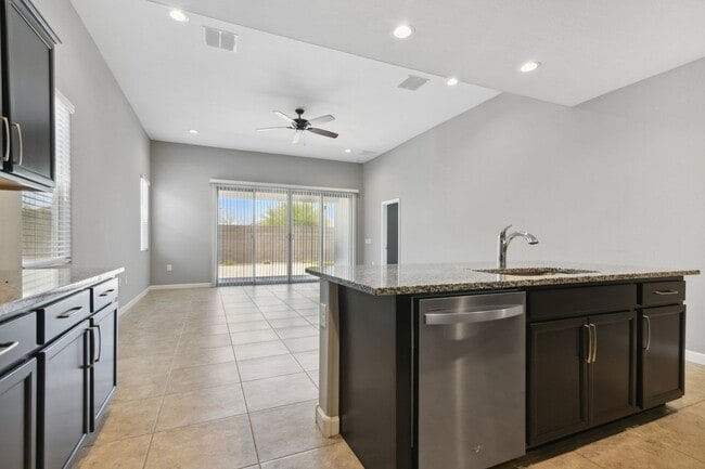 Building Photo - 4 Bedroom Home in Tartesso, a Master Planned Community