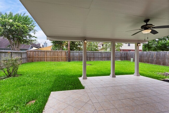 Building Photo - 4806 Quiet Canyon Dr