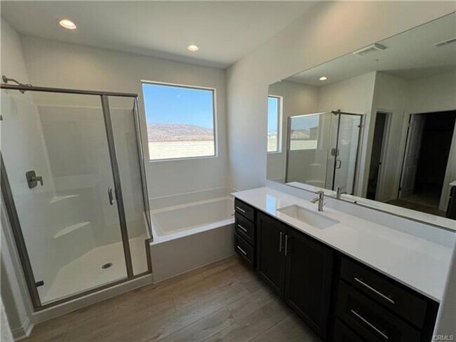 Building Photo - Brand new construction