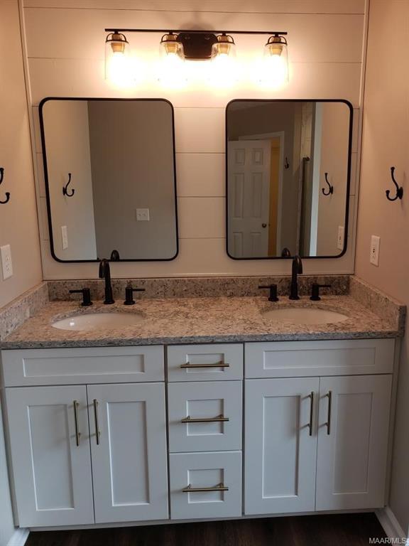 Building Photo - 87 Mountain View Ct