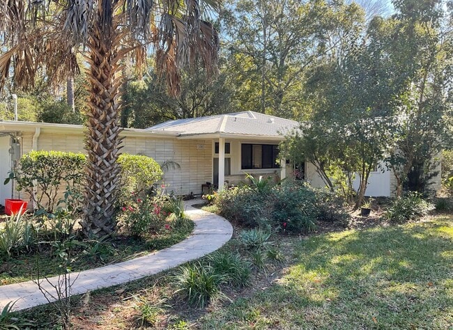 Building Photo - 3 Bed/ 3 bath Home in Duckpond
