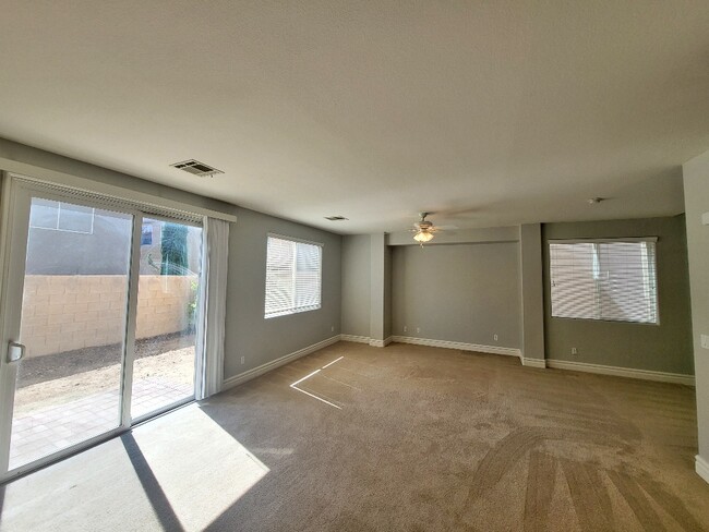 Building Photo - 6686 Keyesport Ct