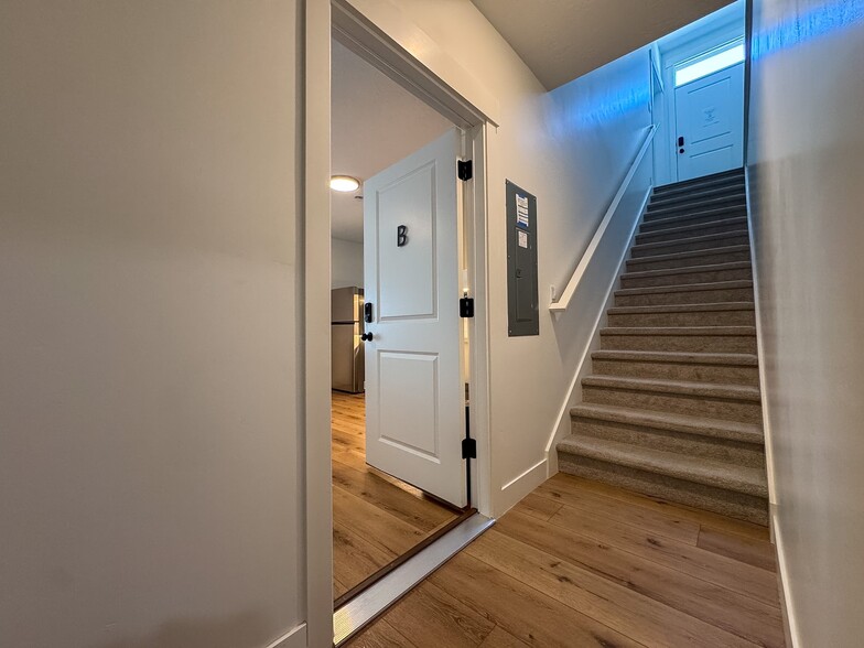 Building Photo - 5385 N Sulley Way