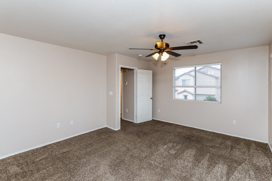 Building Photo - 10425 Concetta Ave