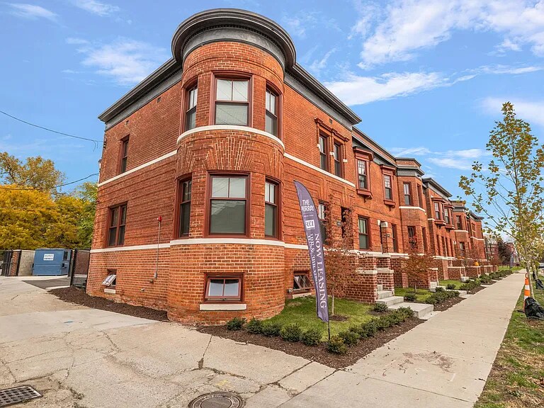 Building Photo - 4008 Porter St