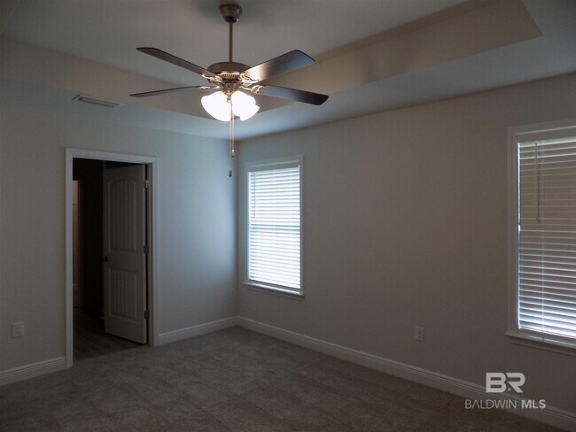 Building Photo - 8843 Allay Ln