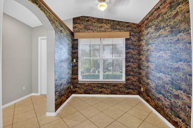 Building Photo - 8451 Siciliano St