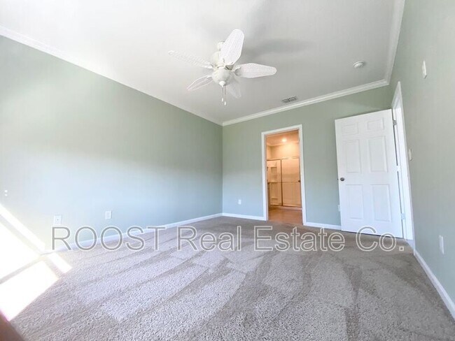 Building Photo - 7499 Tourmaline Dr