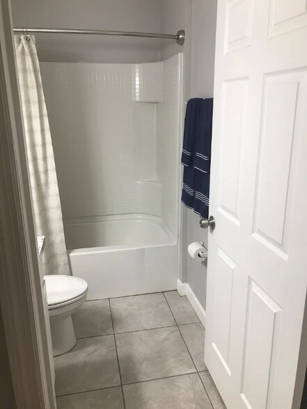 Building Photo - 1890 16th St