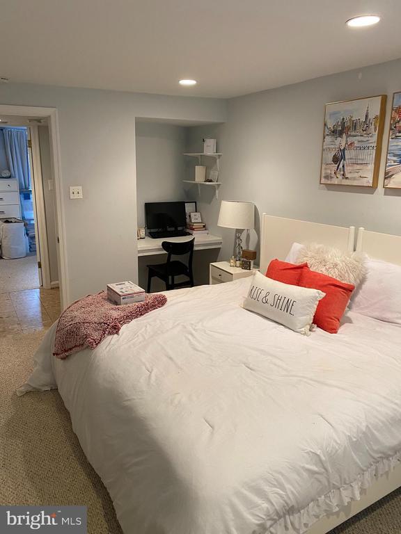 Building Photo - 1318 35th St NW