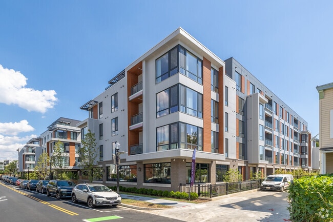 Building Photo - Park Morton I