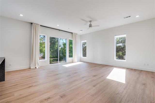 Building Photo - 2206 Arroyo Ave