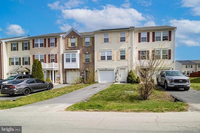 Building Photo - 113 Aero St