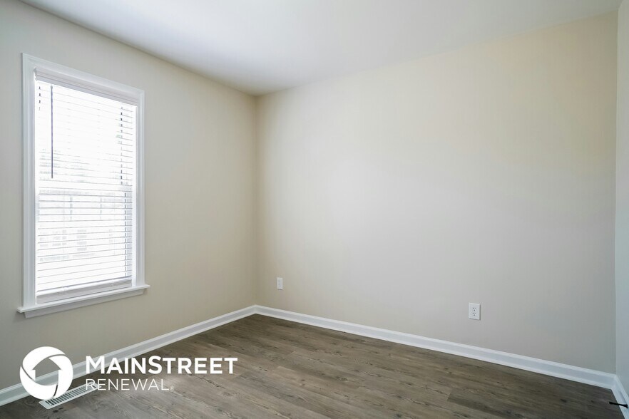 Building Photo - 220 Cross Current Ln