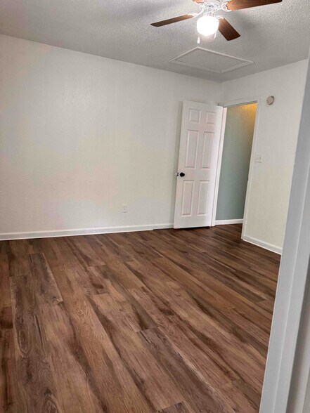 Building Photo - 2498 Nugget Ln