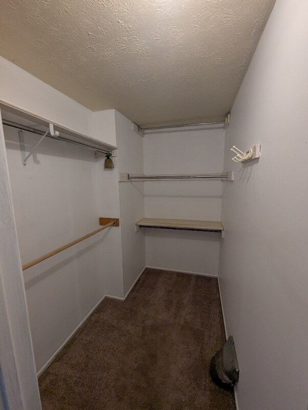 Building Photo - 1513 Wampanoag Dr