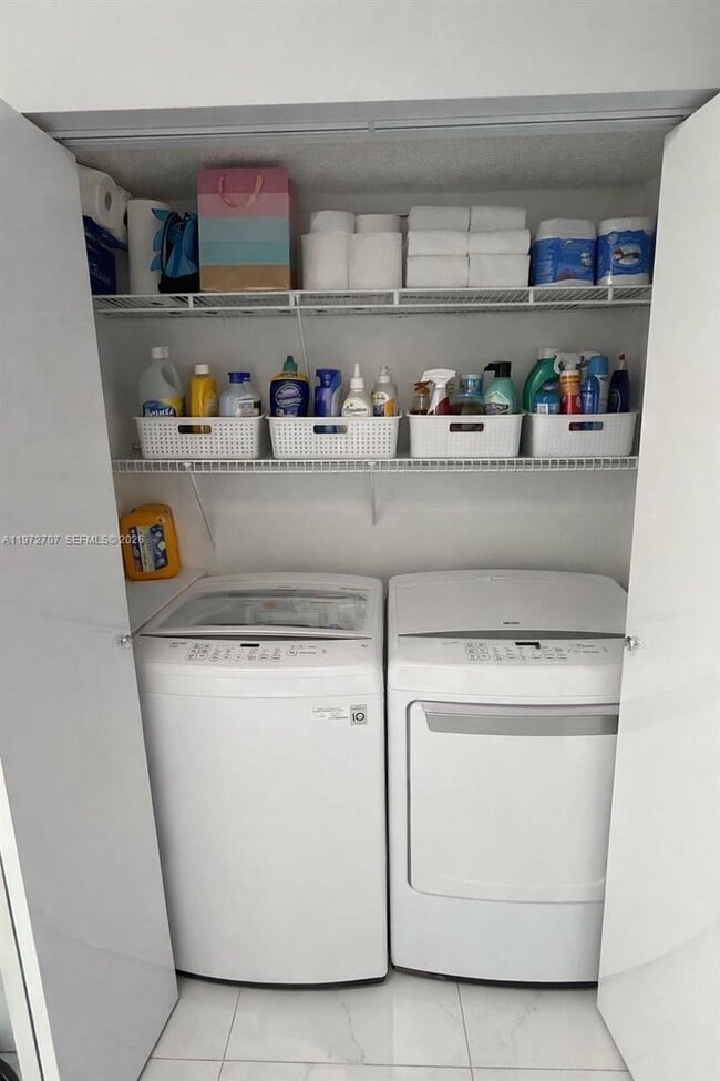 Building Photo - 7738 W 34th Ln