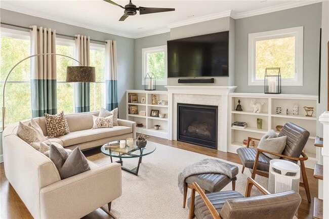 Building Photo - 2231 Cavanaugh Ave SE