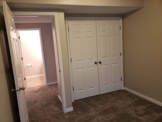 Building Photo - Beautiful 6 Bed 3 bath in Springville!!