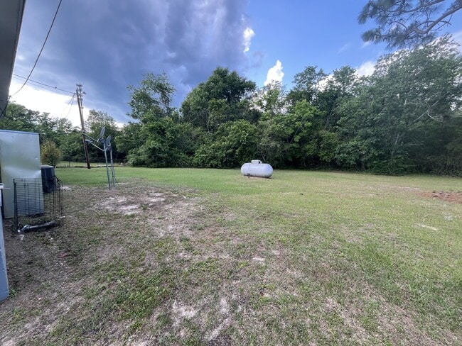 Building Photo - 1077 Williston Rd