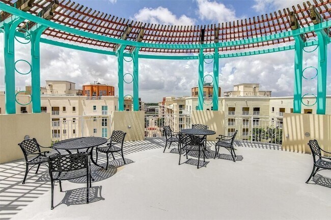 Building Photo - 7280 SW 90th St