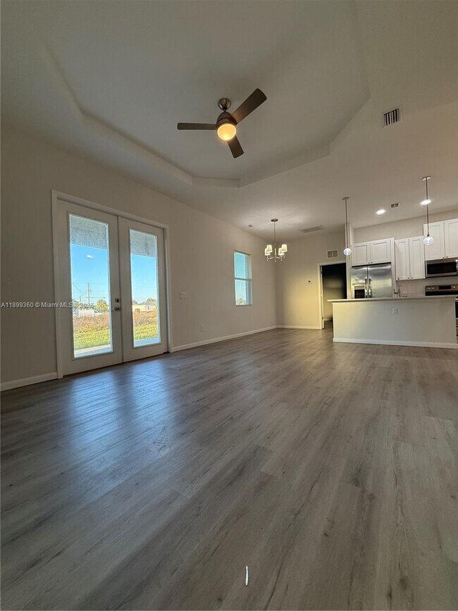 Building Photo - 1025 Jupiter Lp