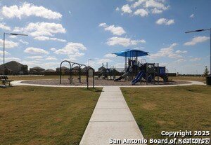 Building Photo - 2091 Olivia Dr