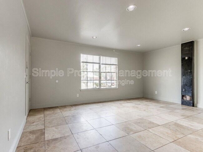 Building Photo - 2934 NW 32nd St