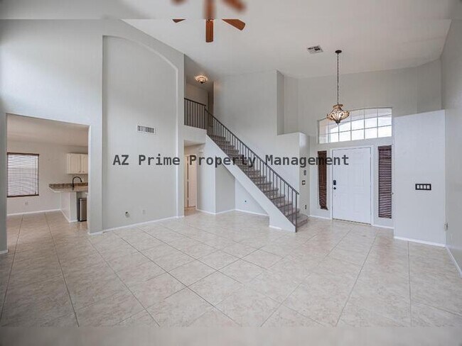 Building Photo - 7442 W Via Del Sol Dr