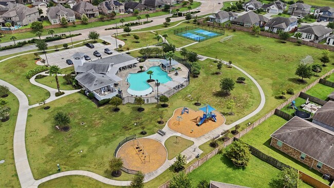 Building Photo - 2526 Bayrose Dr