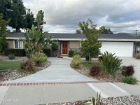 Building Photo - 731 Tudor Cir
