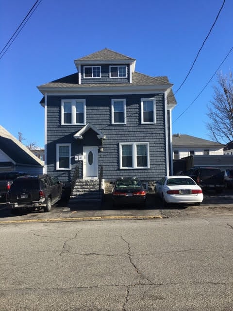 Building Photo - 18 Mt Vernon St