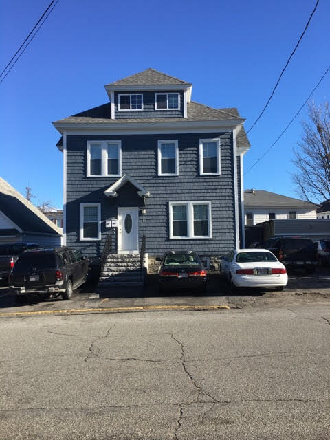 Primary Photo - 18 Mt Vernon St