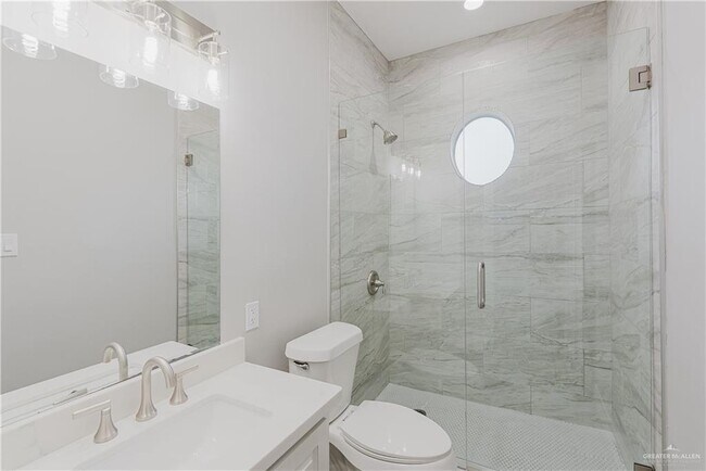 Building Photo - 18 N 23rd St