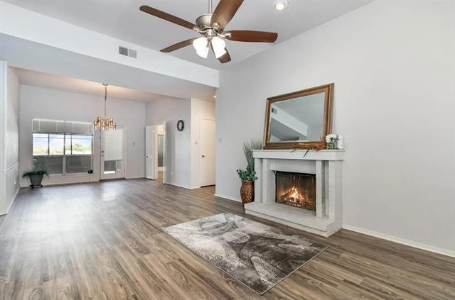 Building Photo - 10416 High Hollows Dr