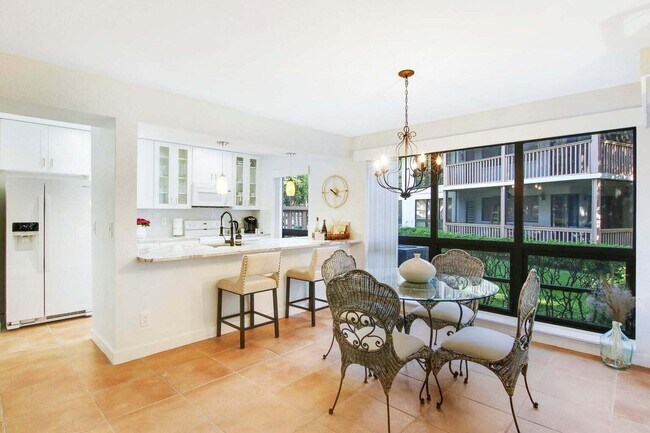 Building Photo - 141 Brackenwood Rd