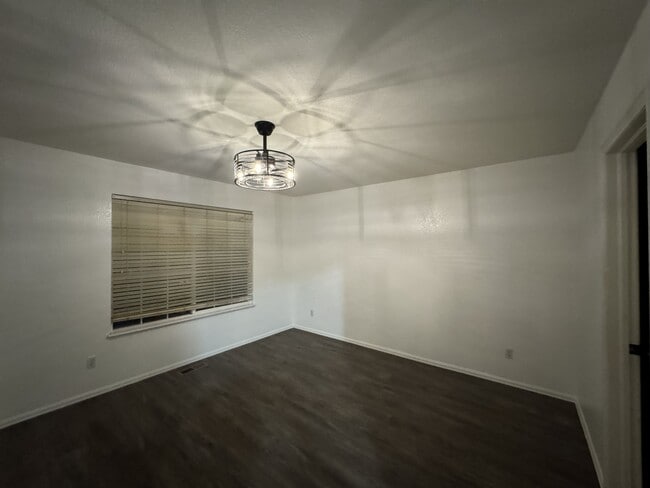 Building Photo - 1338 S Danube Ct