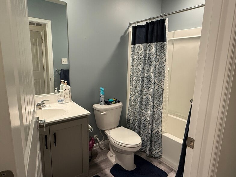 Building Photo - 77 Citrus Dr