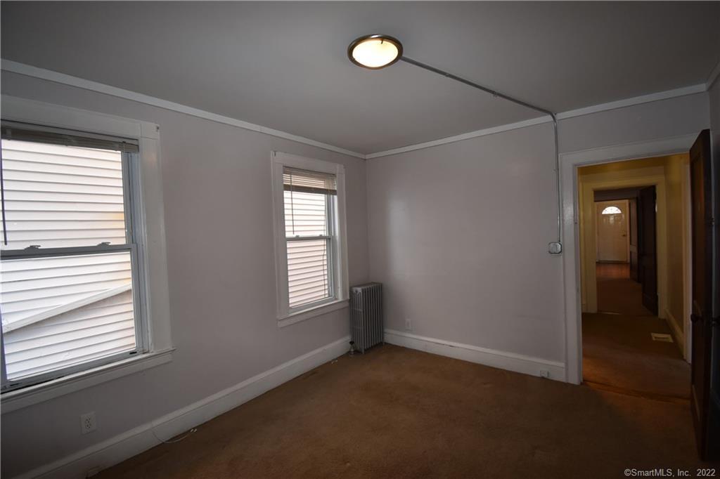 Building Photo - 73 Center St