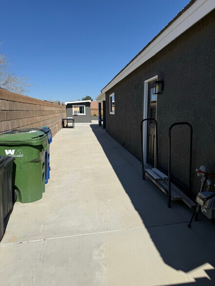 Building Photo - 3535 W Ave J15