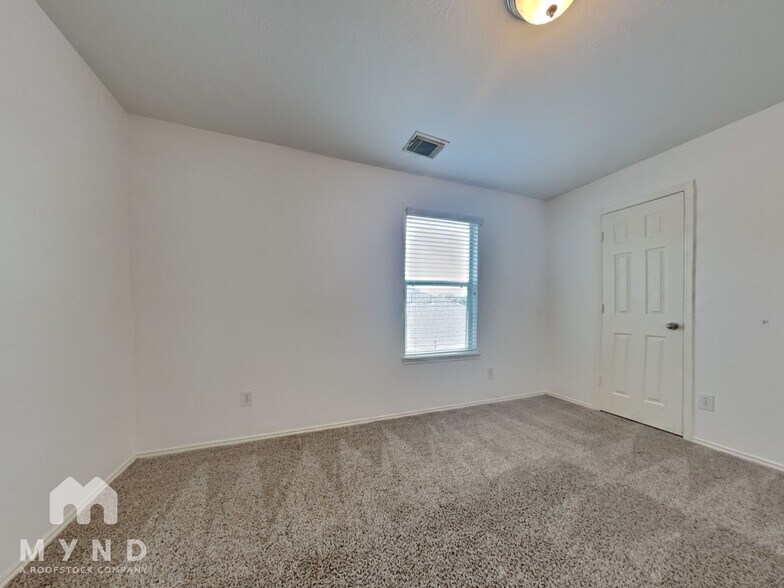 Building Photo - 5342 Gibralter Pl