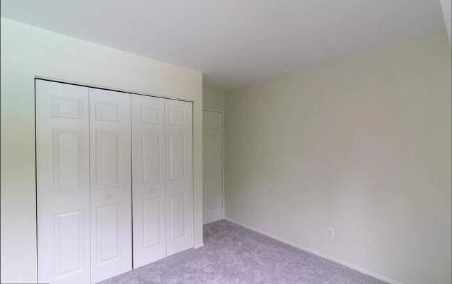 3rd bedroom - 12730 Veirs Mill Rd