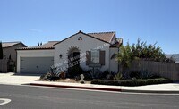 Building Photo - 4464 Lazo Dr