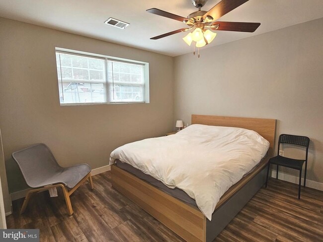 Building Photo - 14222 Hunters Run Way