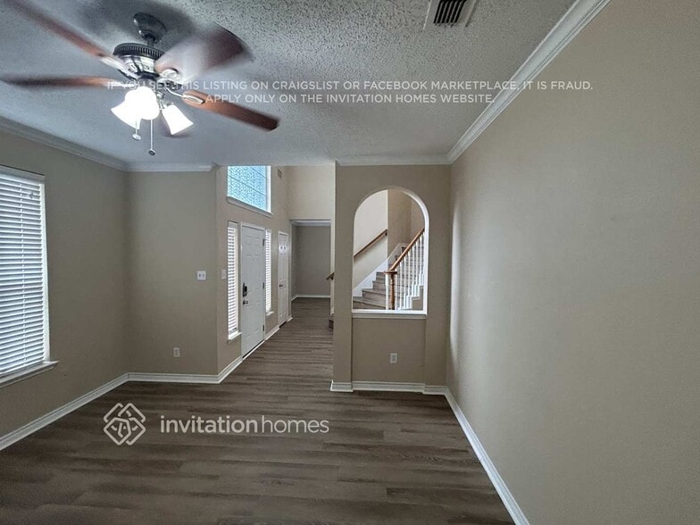 Building Photo - 2908 Olympia Dr