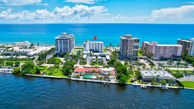 Building Photo - 2909 S Ocean Blvd