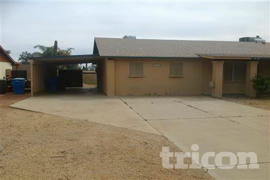 Building Photo - 2063 W Morningside Dr