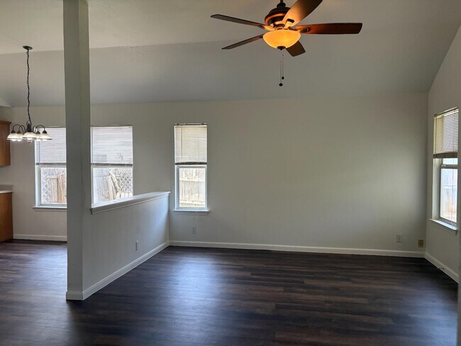 Building Photo - 21112 Derby Day Ave