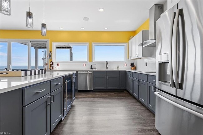 Building Photo - 115 Grandview Dr